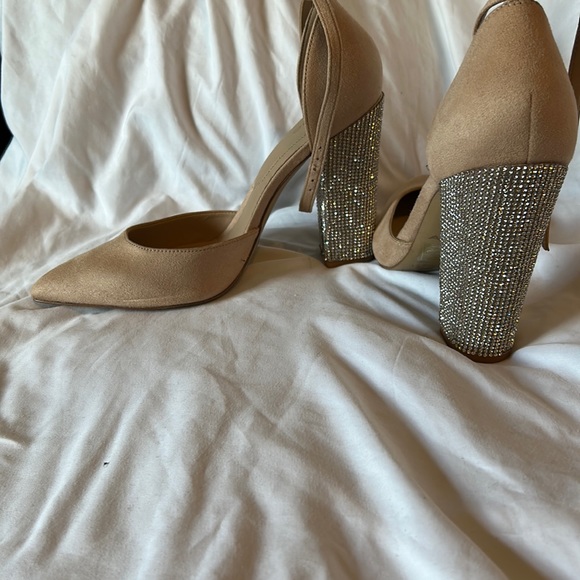 Last Mark Down!! ALDO HEELS TAN with Rhinestones (Bling) size 9 - Picture 2 of 10